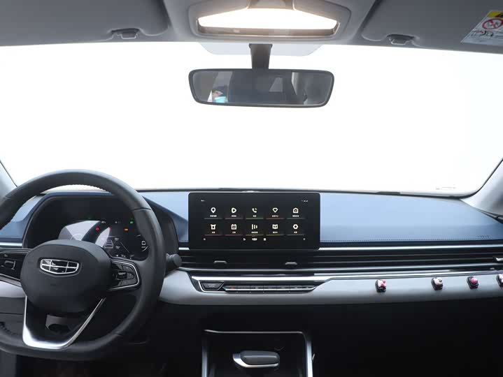 Фото 5 - Geely Emgrand