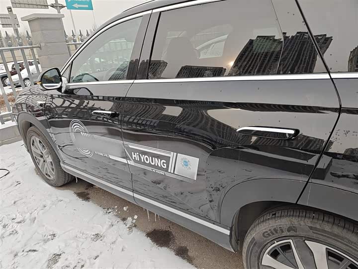 Фото 5 - BYD Sea Lion 07 DM-i Hybrid