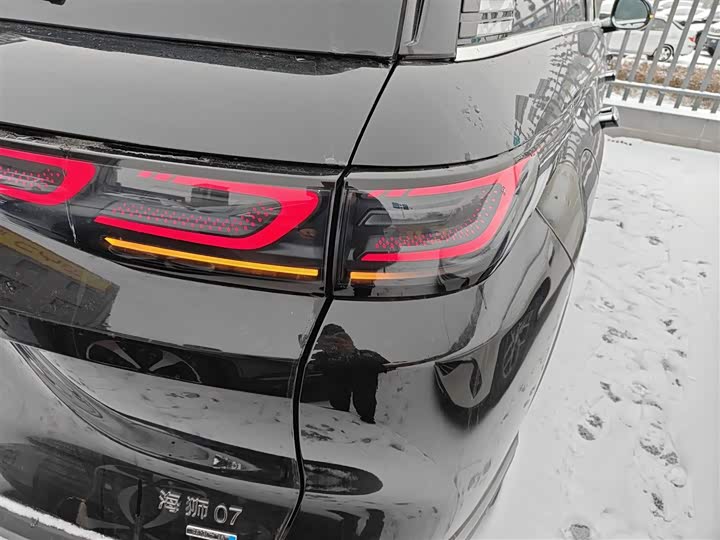 Фото 8 - BYD Sea Lion 07 DM-i Hybrid