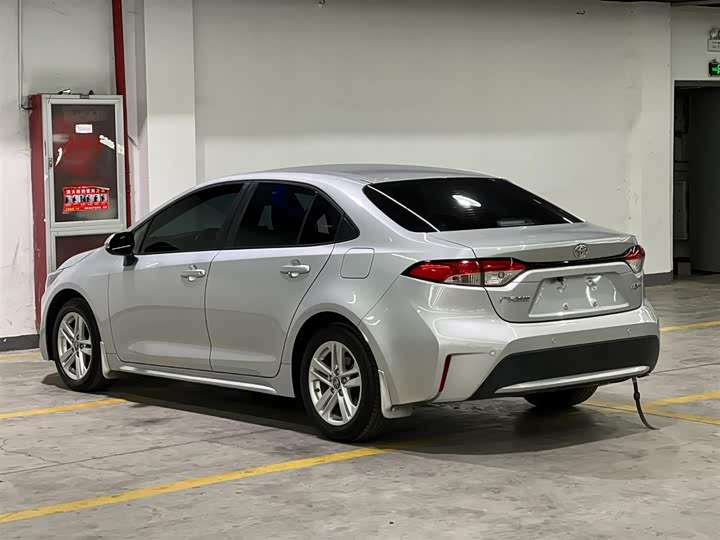 Фото 4 - Toyota Levin