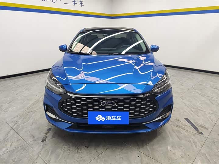 Фото 2 - Ford Focus