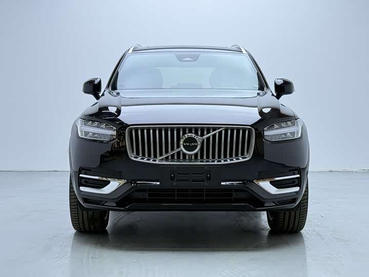 Фото 2 - Volvo XC90