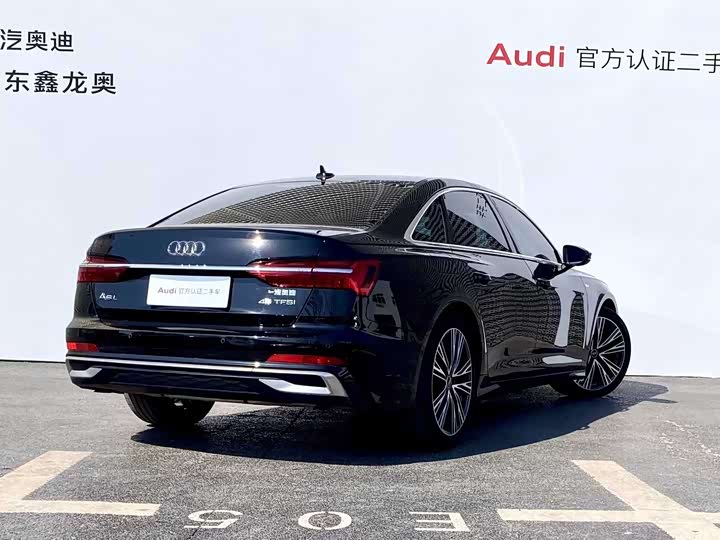 Фото 9 - Audi A6L