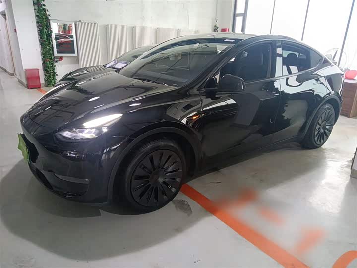 Фото 5 - Tesla Model Y