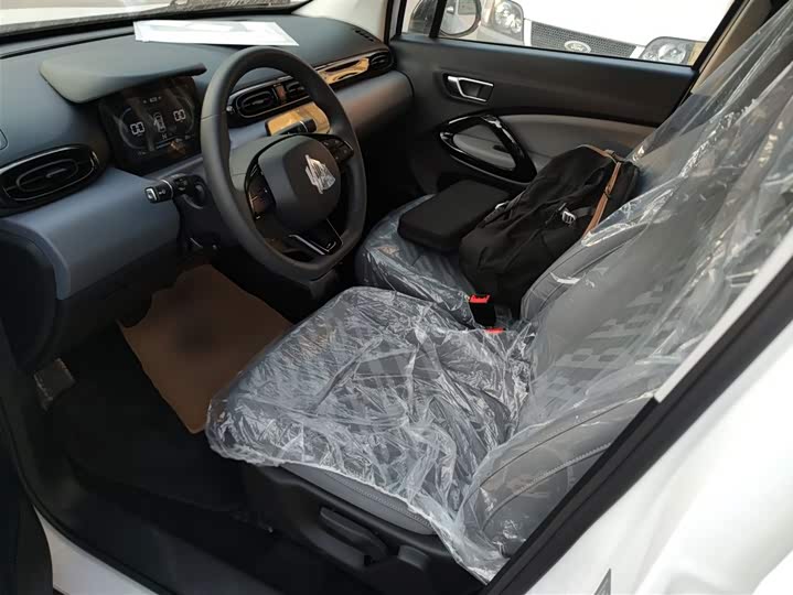 Фото 7 - Leapmotor T03