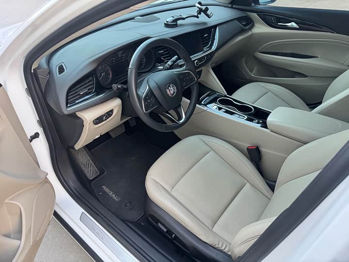 Фото 7 - Buick Regal