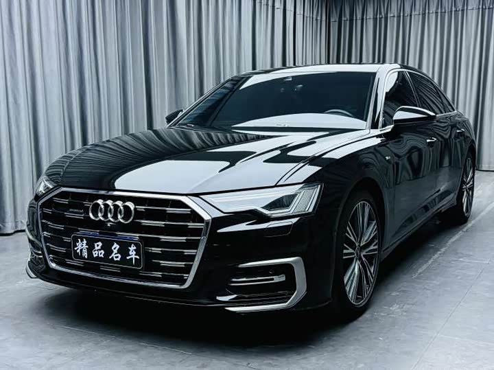 Фото 1 - Audi A6L