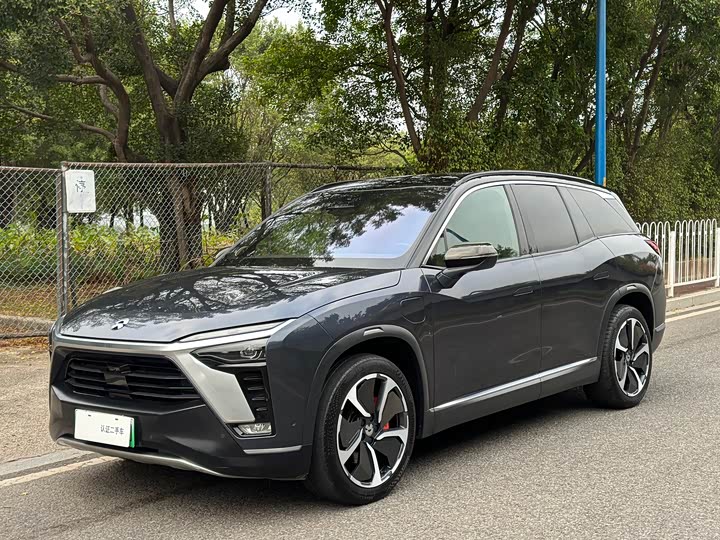 Фото 1 - Nio ES8