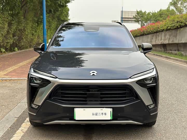 Фото 3 - Nio ES8