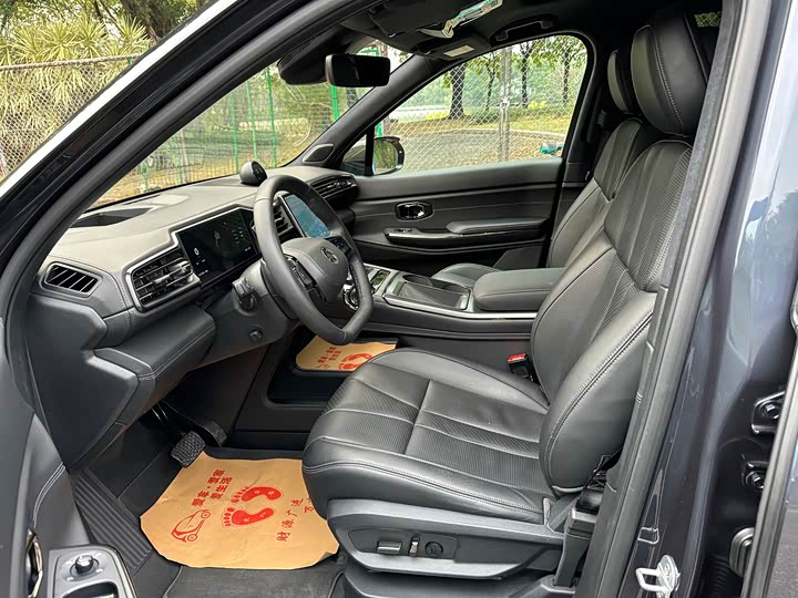 Фото 6 - Nio ES8