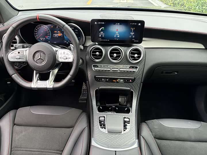 Фото 4 - Mercedes-Benz GLC-Class AMG