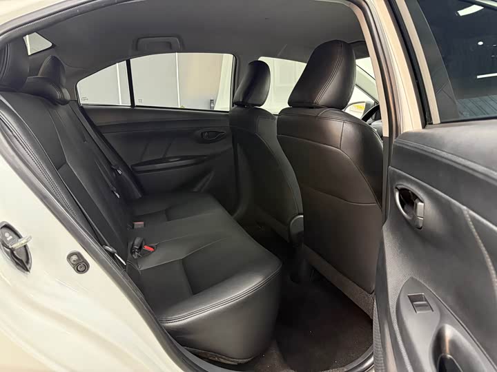 Фото 9 - Toyota Vios