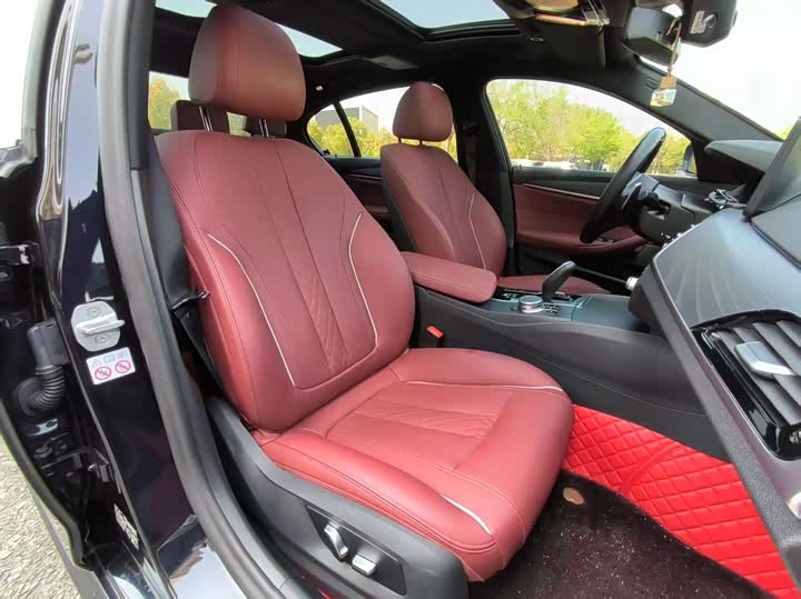 Фото 4 - BMW 5 Series