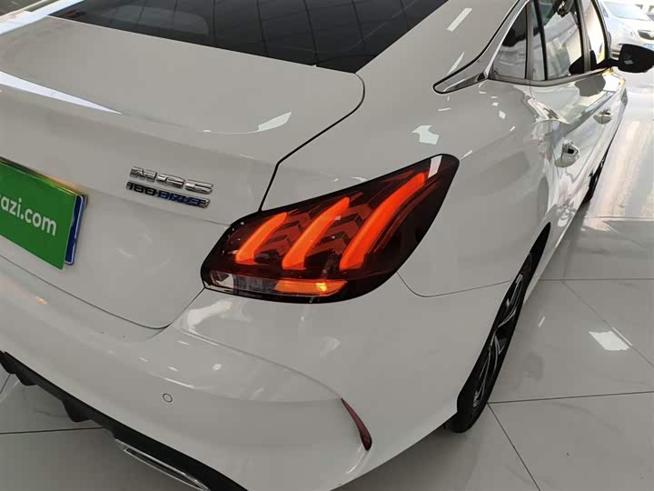 Фото 8 - MG Motor 5