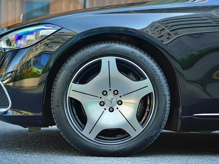 Фото 8 - Mercedes-Benz Maybach S-Class