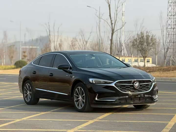 Фото 3 - Buick LaCrosse