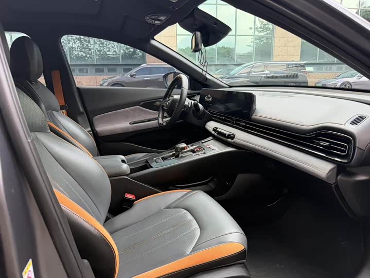 Фото 7 - GAC Trumpchi Empow R