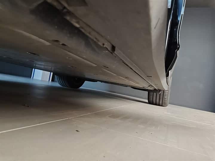 Фото 8 - Volkswagen ID.6 Crozz