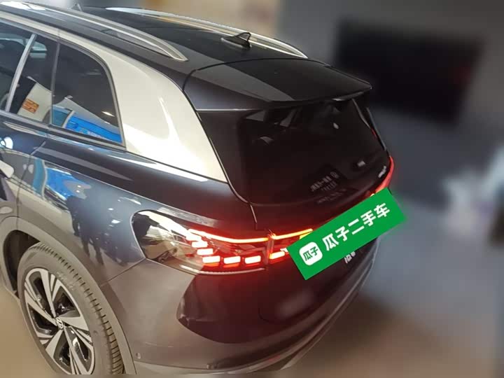 Фото 9 - Volkswagen ID.6 Crozz