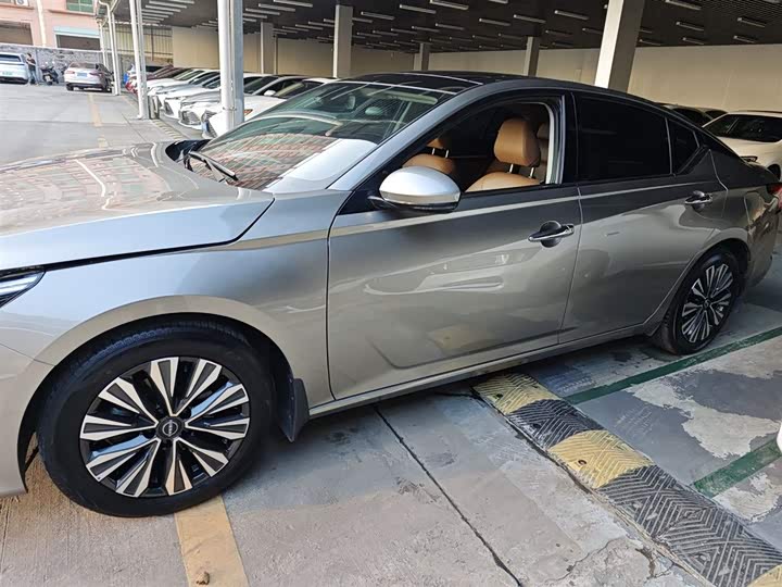 Фото 5 - Nissan Teana