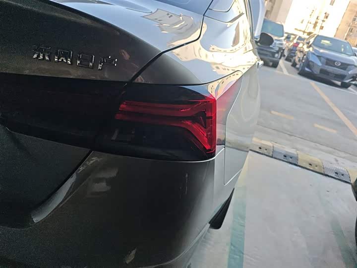 Фото 8 - Nissan Teana