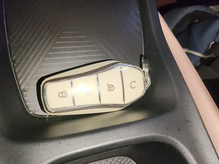 Фото 9 - BYD Seagull