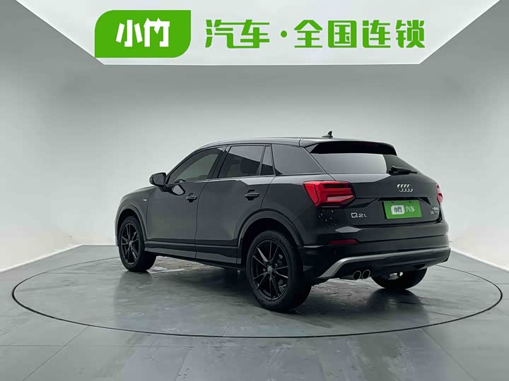 Фото 5 - Audi Q2L