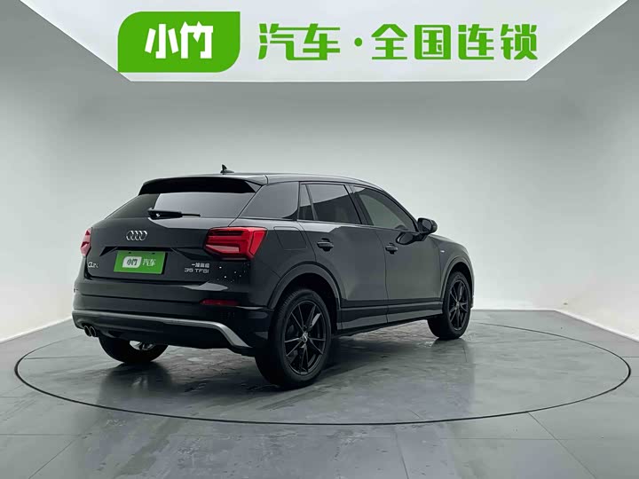 Фото 8 - Audi Q2L