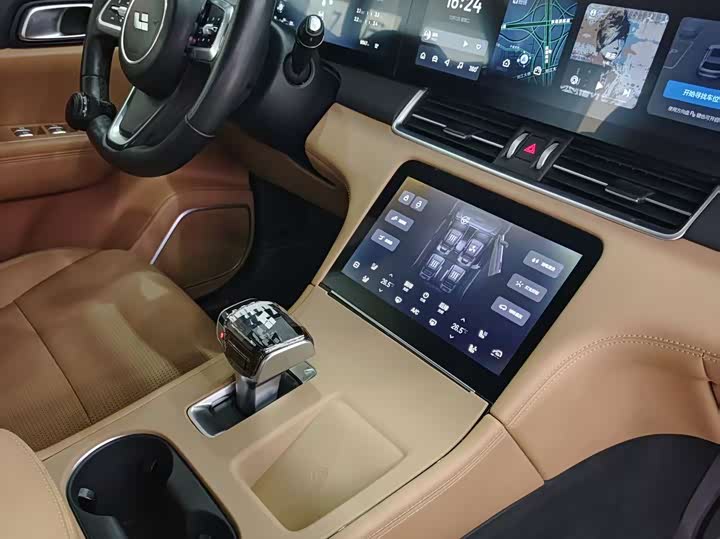 Фото 9 - LiXiang One