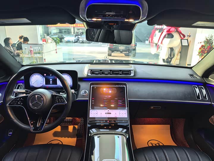 Фото 8 - Mercedes-Benz S-Class