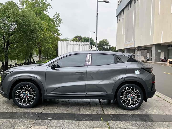 Фото 5 - Changan UNI-T