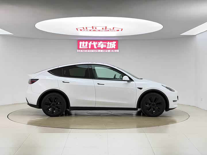Фото 7 - Tesla Model Y