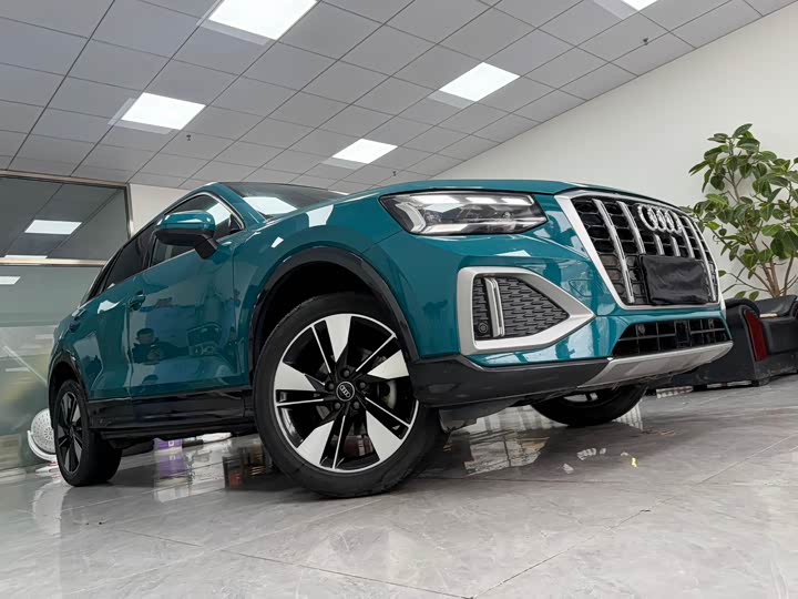 Фото 3 - Audi Q2L