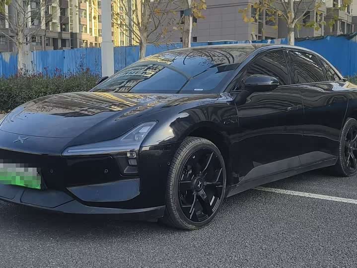 Фото 4 - XPeng Mona M03