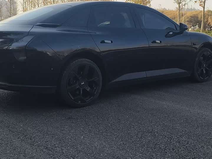 Фото 6 - XPeng Mona M03