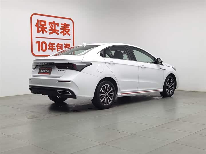 Фото 2 - Chery Omoda S5 (Arrizo 5 Plus)