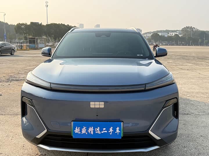 Фото 2 - Geely Galaxy Starship 7