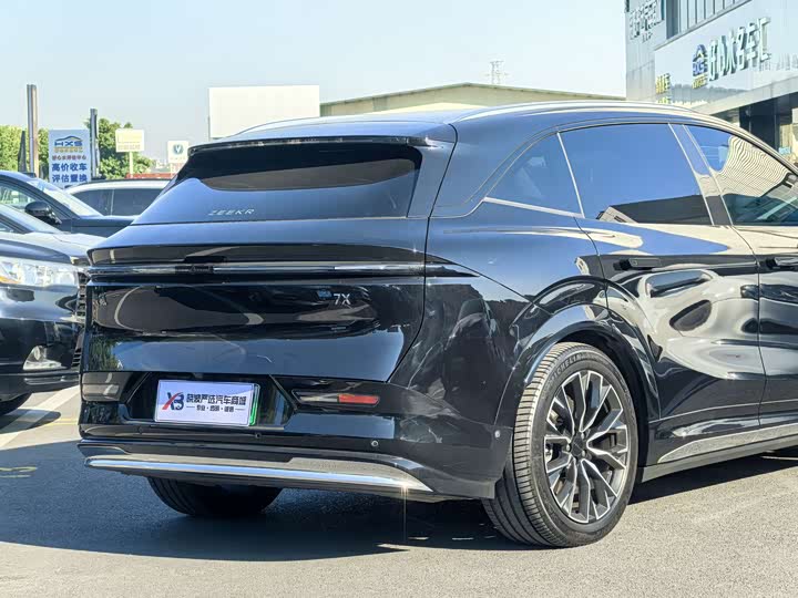 Фото 5 - Zeekr 7X