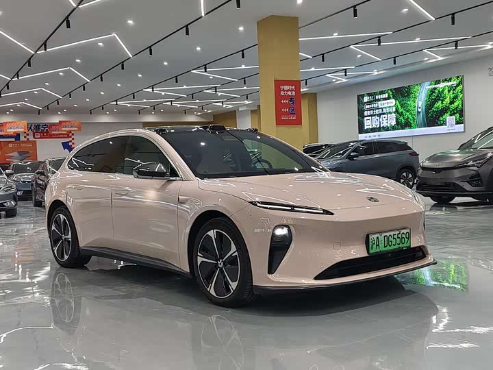 Фото 3 - Nio ET5T