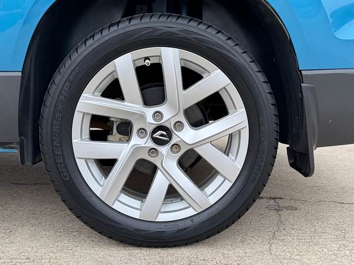 Фото 8 - Jetta VS7