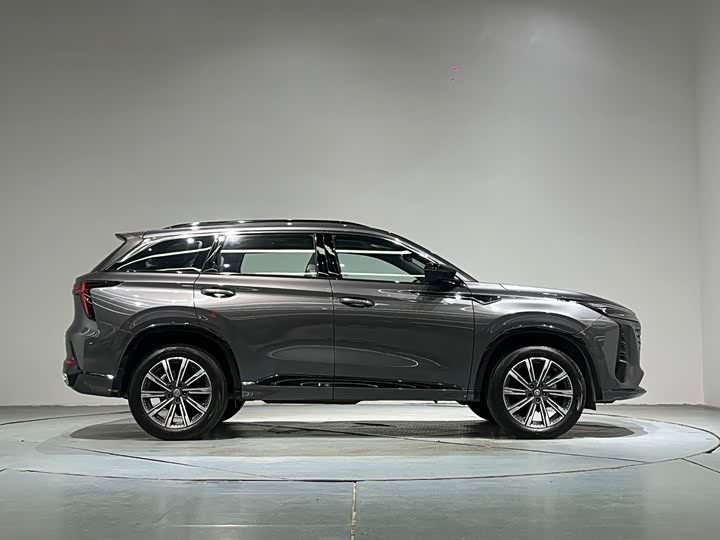 Фото 8 - Changan CS75 Plus