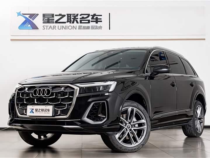 Фото 2 - Audi Q7