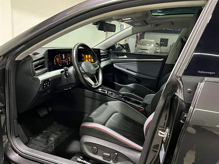 Фото 8 - Volkswagen Lamando L