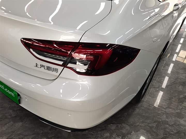 Фото 8 - Buick Regal