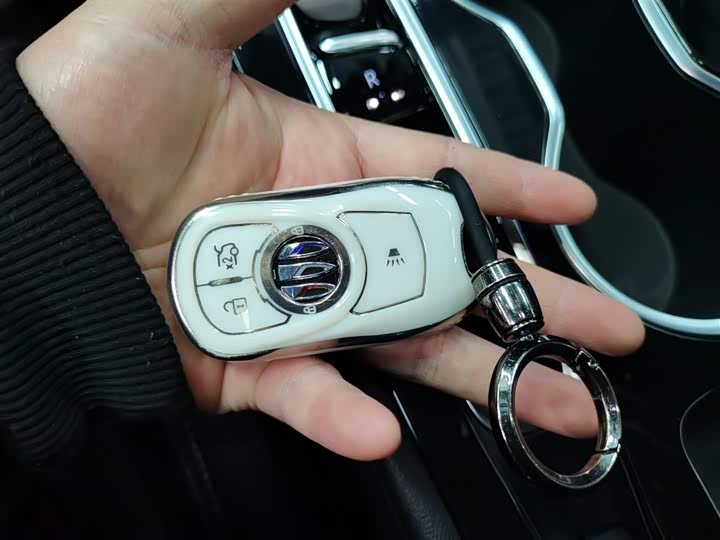 Фото 9 - Buick Regal