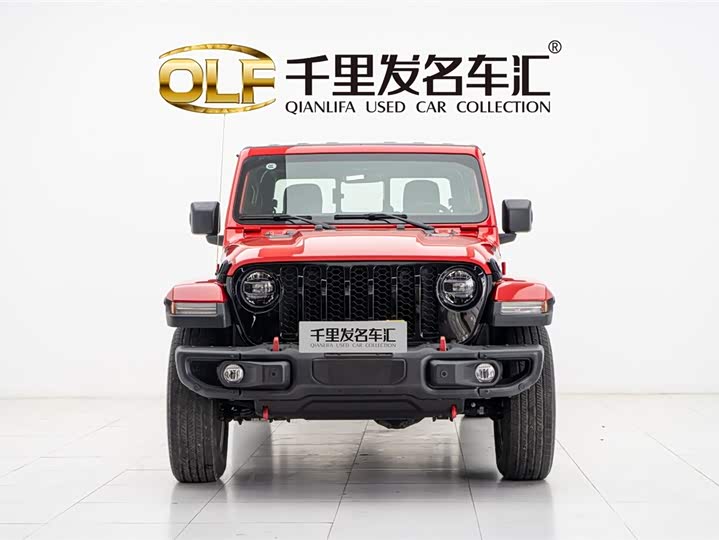 Фото 2 - Jeep Gladiator