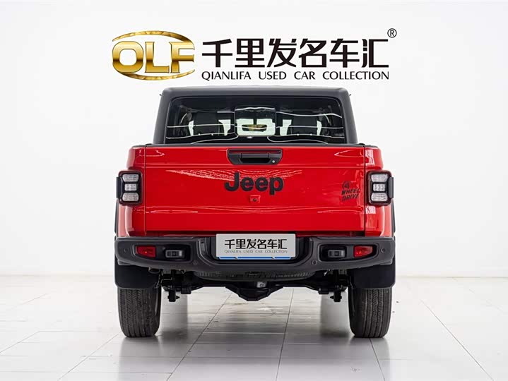Фото 5 - Jeep Gladiator
