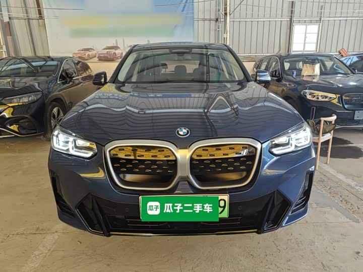 Фото 3 - BMW iX3