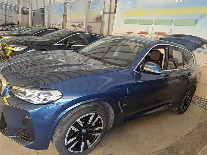 Фото 5 - BMW iX3