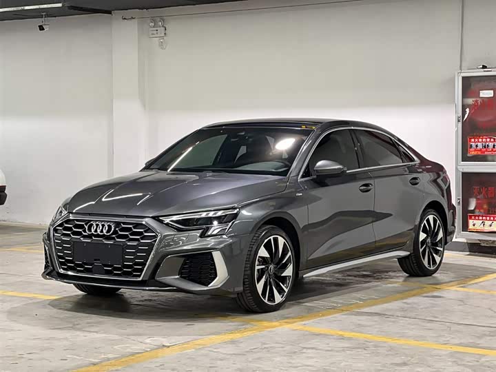 Фото 1 - Audi A3